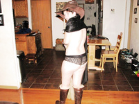 Beth the EXHIBITIONIST