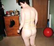 Beth the EXHIBITIONIST