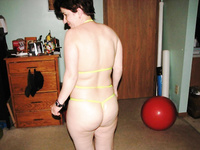 Beth the EXHIBITIONIST