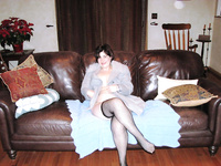 Beth the EXHIBITIONIST