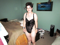 Beth the EXHIBITIONIST