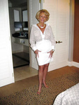 HOT SEXY HORNY GILF