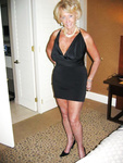 HOT SEXY HORNY GILF