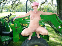 Marlene Flint showing off her body.