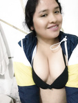 Mujer infiel en fotos desnuda para el amante