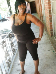 BIG TITTY BLACK GRANNY