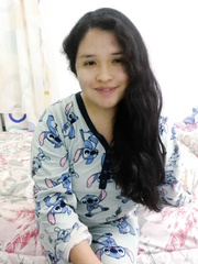 Puta infiel mostrando su enorme culo