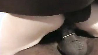 Mature woman in the first interracial video