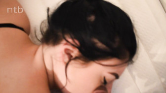 Cute brunette gf cocksucker