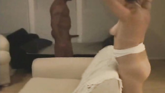 Slutwife threesome with BBCs