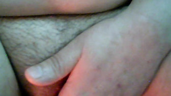 rubing my pussy for u