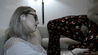 Hot phatassed girl with glasses and srtong black Bull having fun