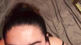 Pretty Latina gives head