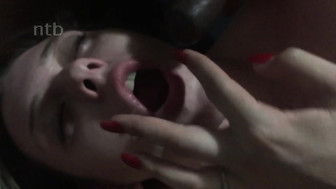 White wife cums hard while blacking and eats that black bull's creampie