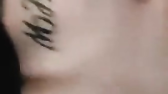 White Girl let Black dick in pregnant pussy