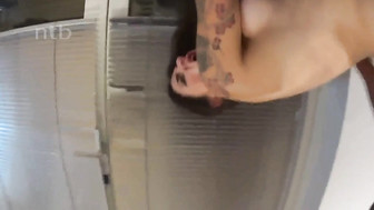 They caught great details here to show them to her husband who was away