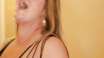 Curvy white honey fucks those bbcs and gets her bald pussy impregnated