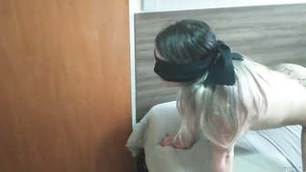 Boyfriend called a friend to eat while i was blindfolded