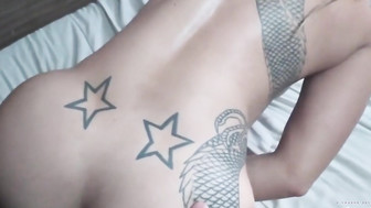 Boyfriend called a friend to eat while i was blindfolded