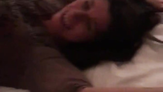 Another wife getting a happy pussy