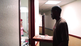 Delivering huge creampie to this horny white milf with smooth shaved pussy