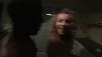 The Right Way To Fuck Qos Hotwife