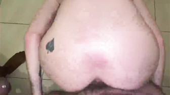 The Right Way To Fuck Qos Hotwife