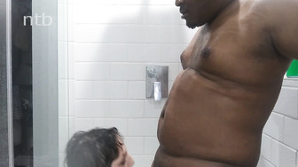 Tattooed white MILF with pale skin gets fucked by her bbc while having shower