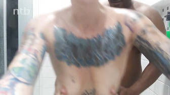 Tattooed white MILF with pale skin gets fucked by her bbc while having shower