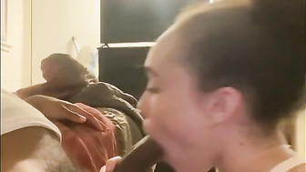 Lightskin chick likes to suck and ride