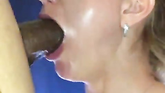 She look really pretty sucking this bbc