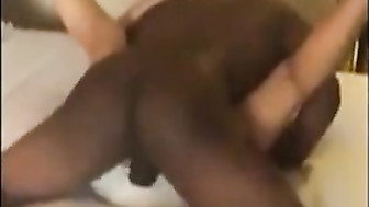 Mature hot wife bbc drilling on holiday