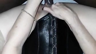 Black Cock Fills her so good