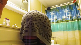 Homemade interracial bathroom anal