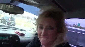 MILF giving great head.