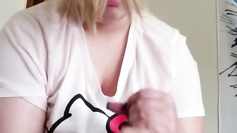 Blonde loves to suck
