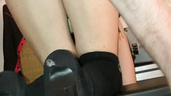 Hausfreund spritzt rein