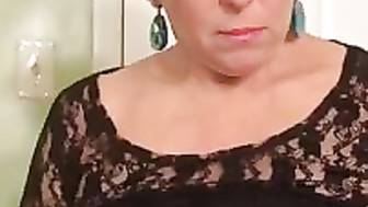 Horny Roxanne plays with herself until she cums