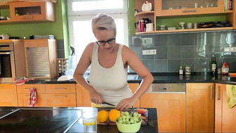 Sexy Women Has a Gangbang Party