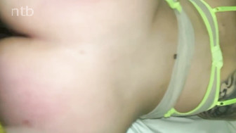 Black cock craze white babe gets it bareback in her pussy