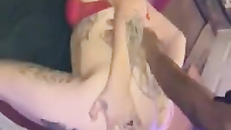 Slutty hot wife takes bbc