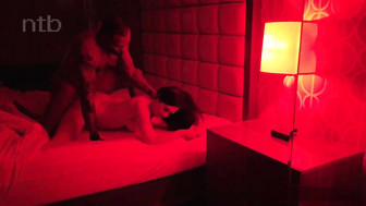 Cuckold white milf cums hard and squirts under that thick black cock