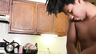 Quickie in the kitchen