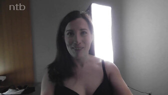 Cuckold milf enjoys double barrel and double vaginal penetration