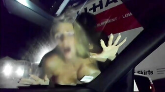 Wife Gets Fuck in The Backseat While Husband Drives the Car