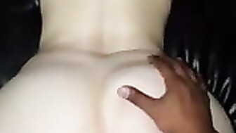 Love seeing that ass bounce