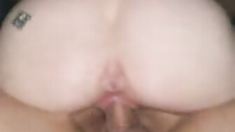 Hardcore wild Raw Sex n squirting hard af. Slut gf fucks big cock in bed