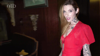 Fiery redhead wife gets pounded hard between that hammer and anvil