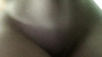 Yoga pants gym fuck ends with huge cumshot