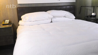 Cuckold white wife gets messy facial and bbc creampie in her pussy